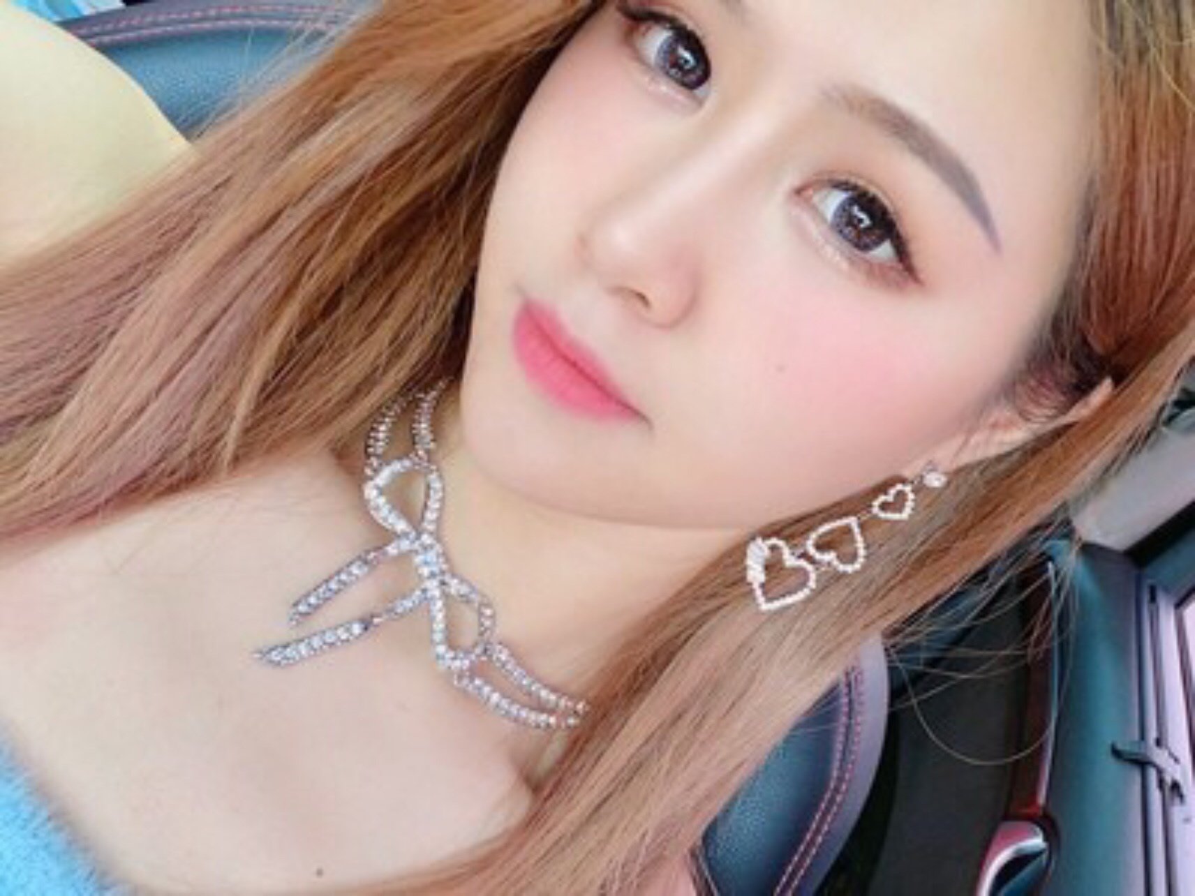 次来,整体感觉都很不错,规模很大,接待小姐姐很贴心,王妍芝主任很专业