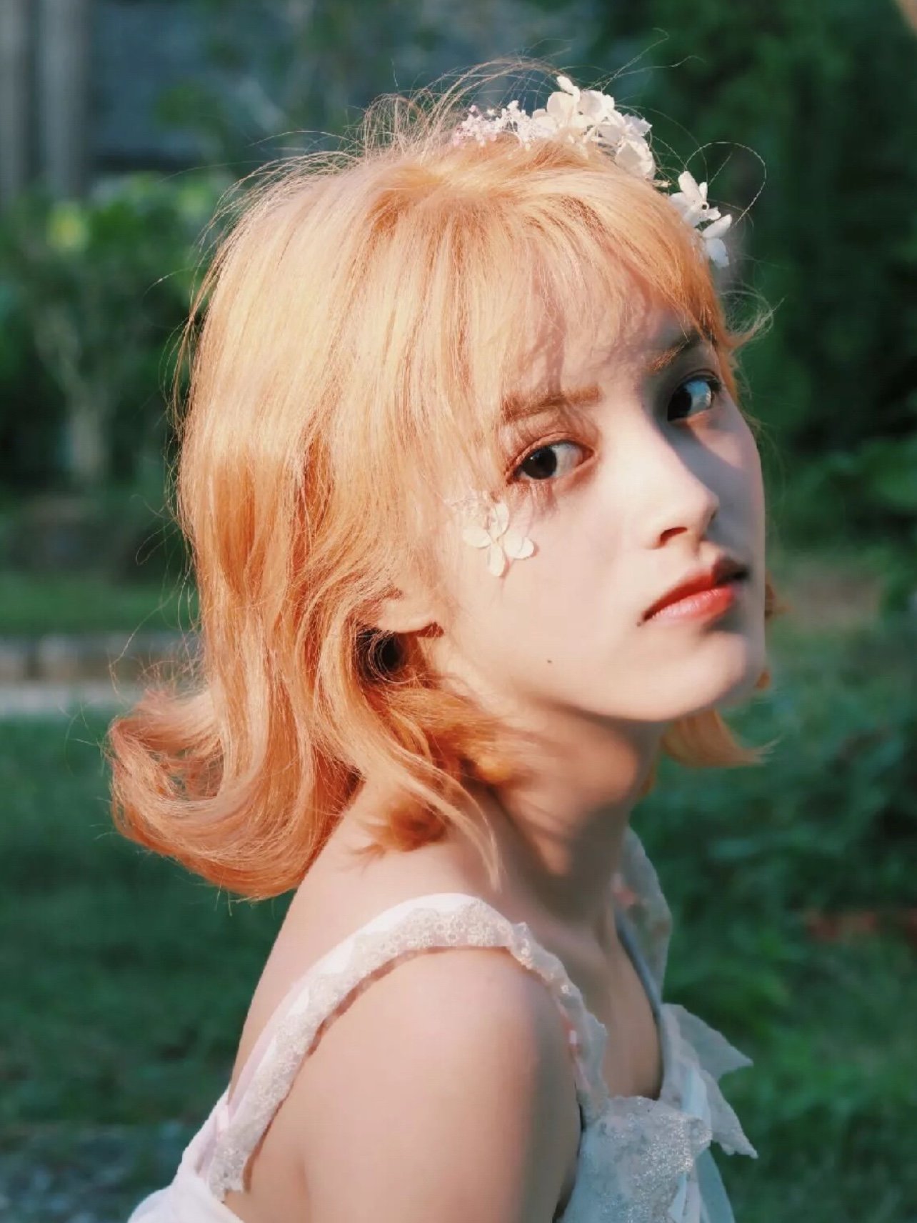 感觉眼神已经柔和了许多,不像术前那么僵硬,肉条感明_圈子-新氧美容