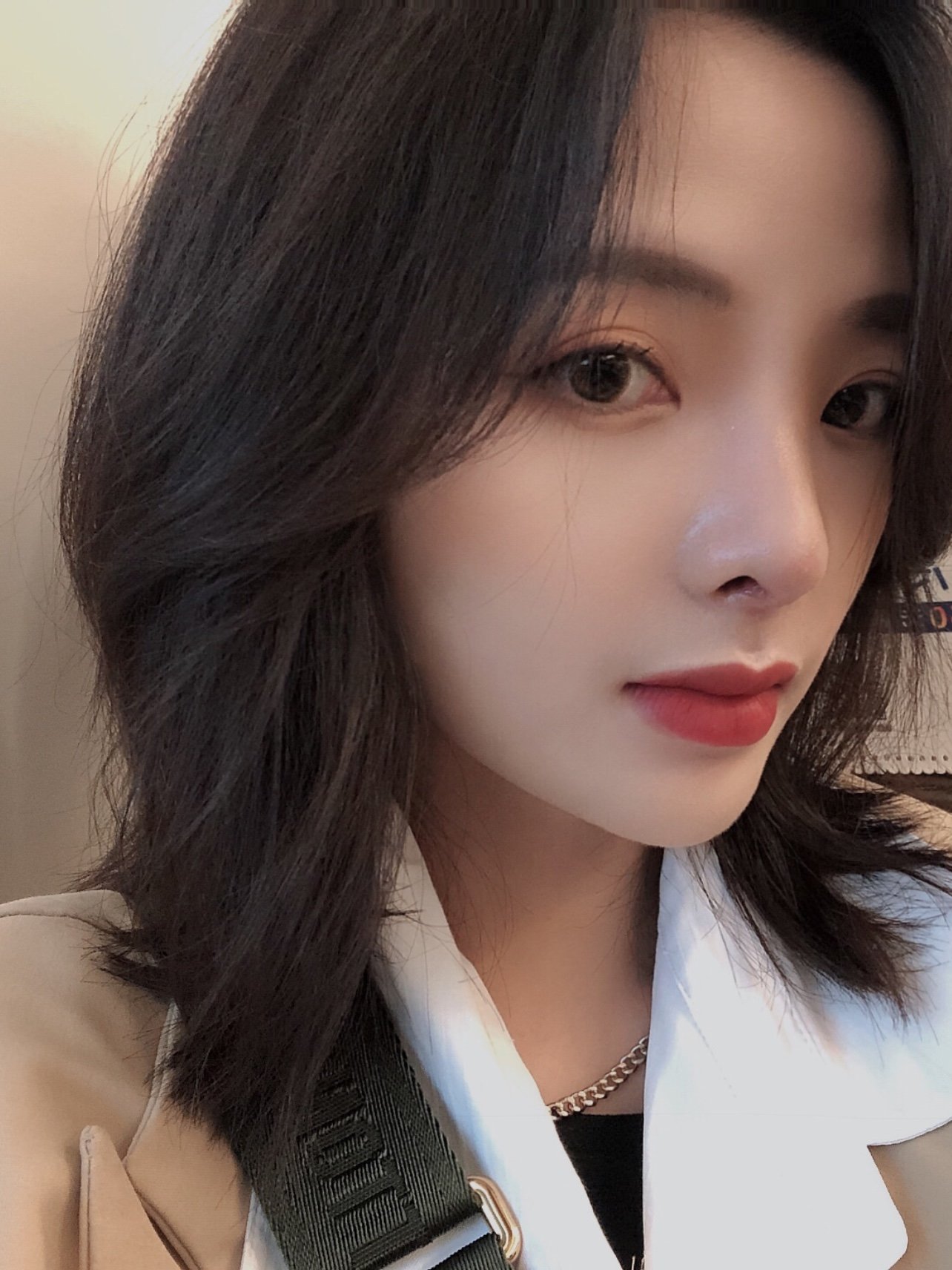 韩国女星娜英在某电视节目_圈子-新氧美容整形