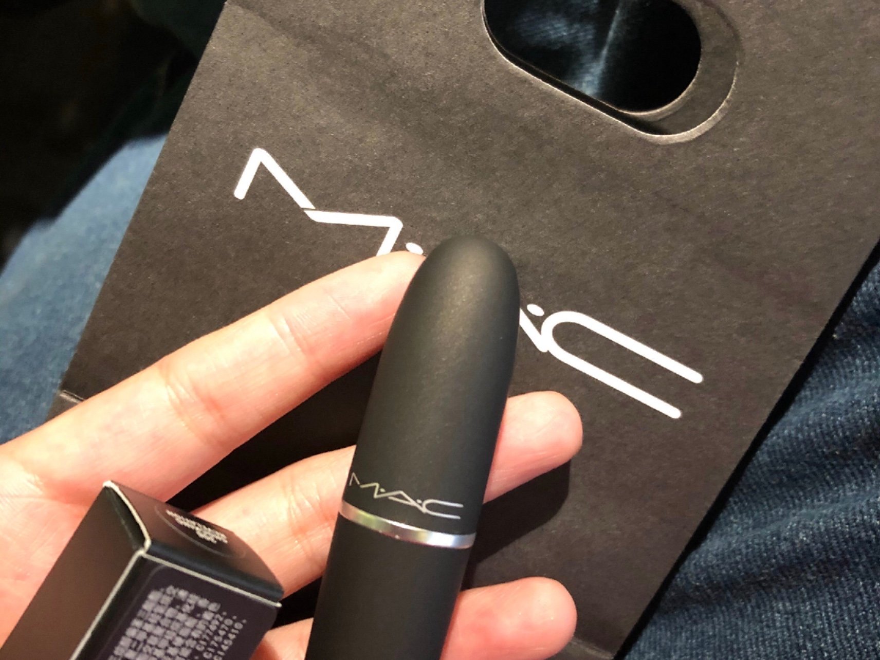 直接在网上预约了,而且预约比现场去更加方便,过程也