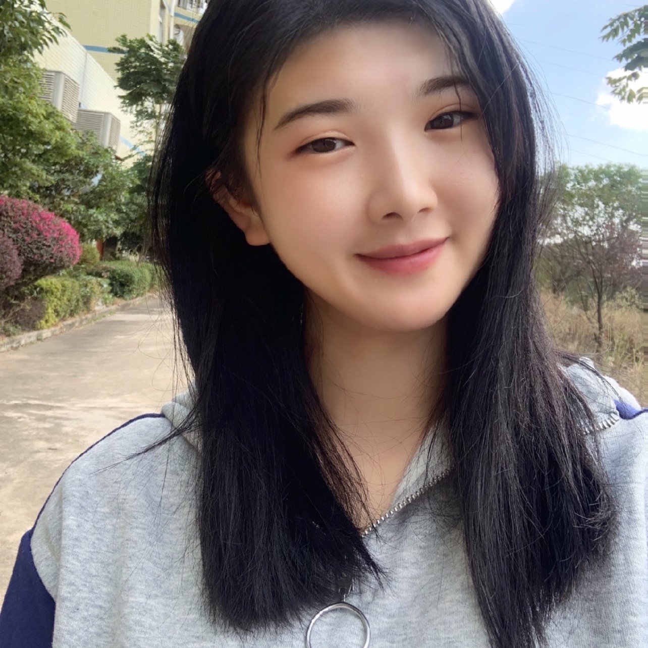 百万美学修图师挑战赛现实丑女or网图美女99996900_圈子