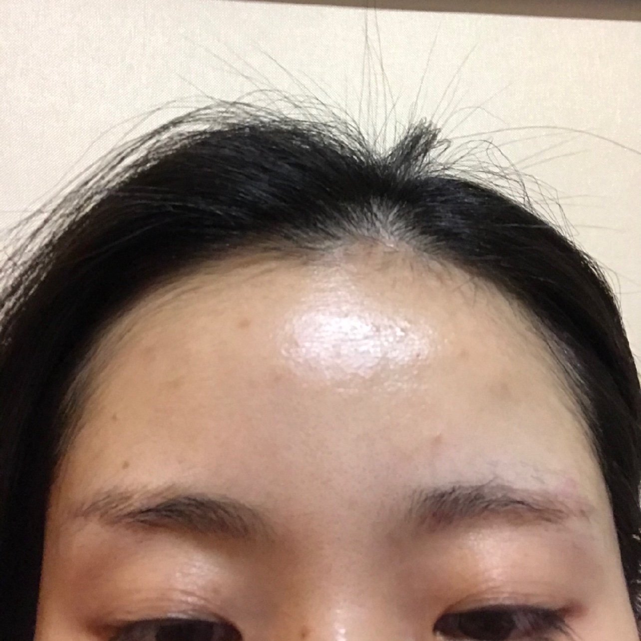 洗眉毛已经有一个月了,红色眉毛颜色淡了很多很多,医_圈子-新氧美容