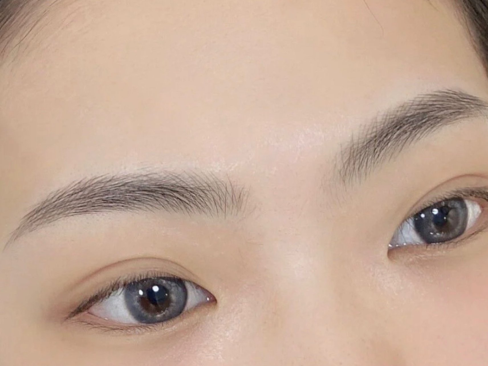 "无眉星人",眉毛稀少,生长又杂乱,眉形还特别细的_圈子-新氧美容整形