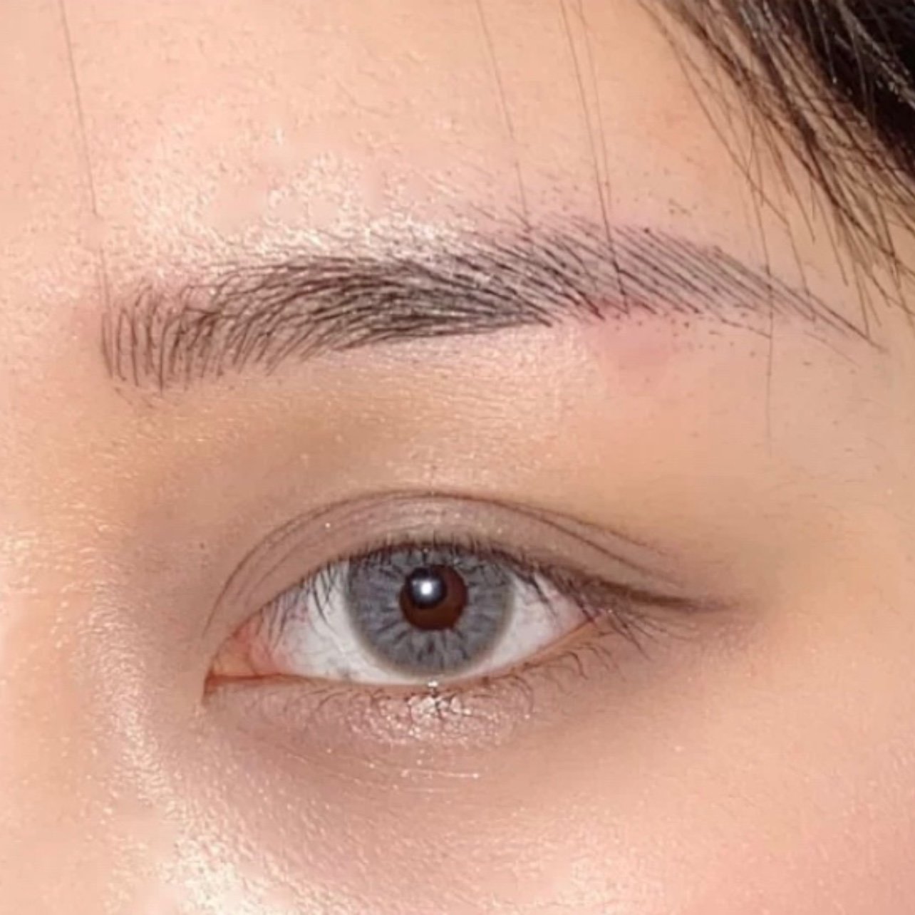 我纹的是根眉中的一种丝影飘眉,这款眉毛根根分明,非_圈子-新氧美容