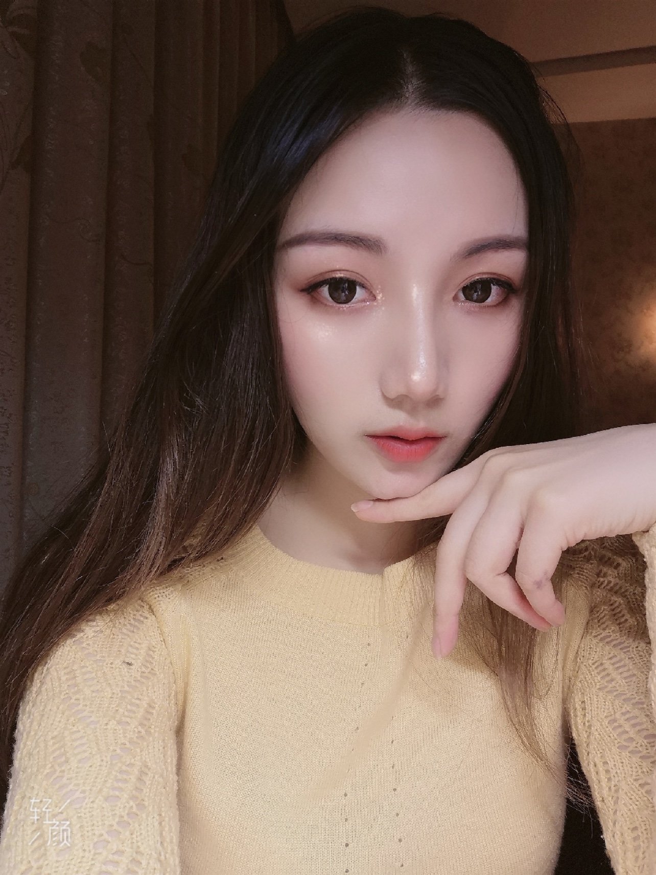 肉肉脸的女生,通常给人一种肉嘟嘟的感觉,看上去很可_圈子-新氧美容