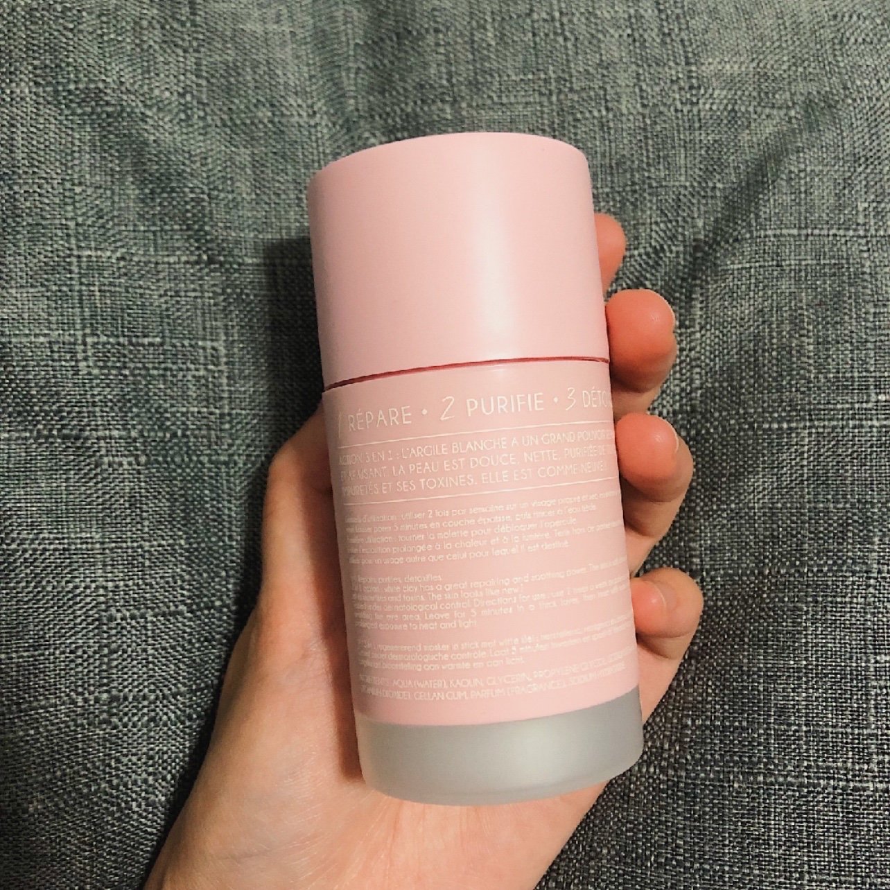 关于品牌larosee一个源自法国原装进口的药妆品牌larosee坚持绿色的