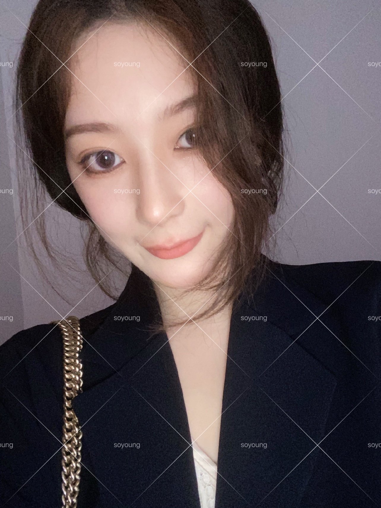 气质款的小直鼻上线啦,太能把自己的颜值给衬托出来啦_圈子-新氧美容