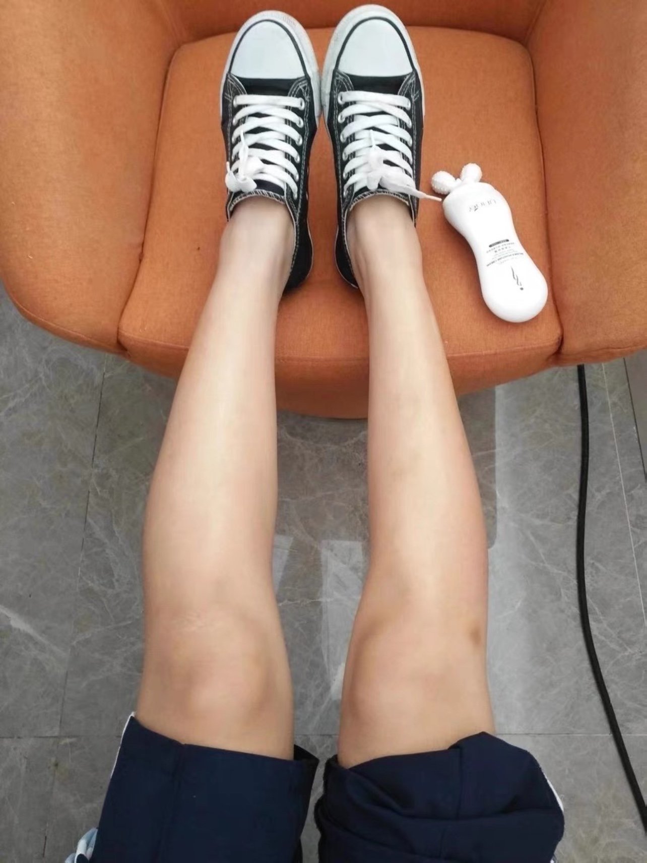 小腿的肌肉一直都很结实,不管是光腿和裤子都会显得腿_圈子-新氧美容