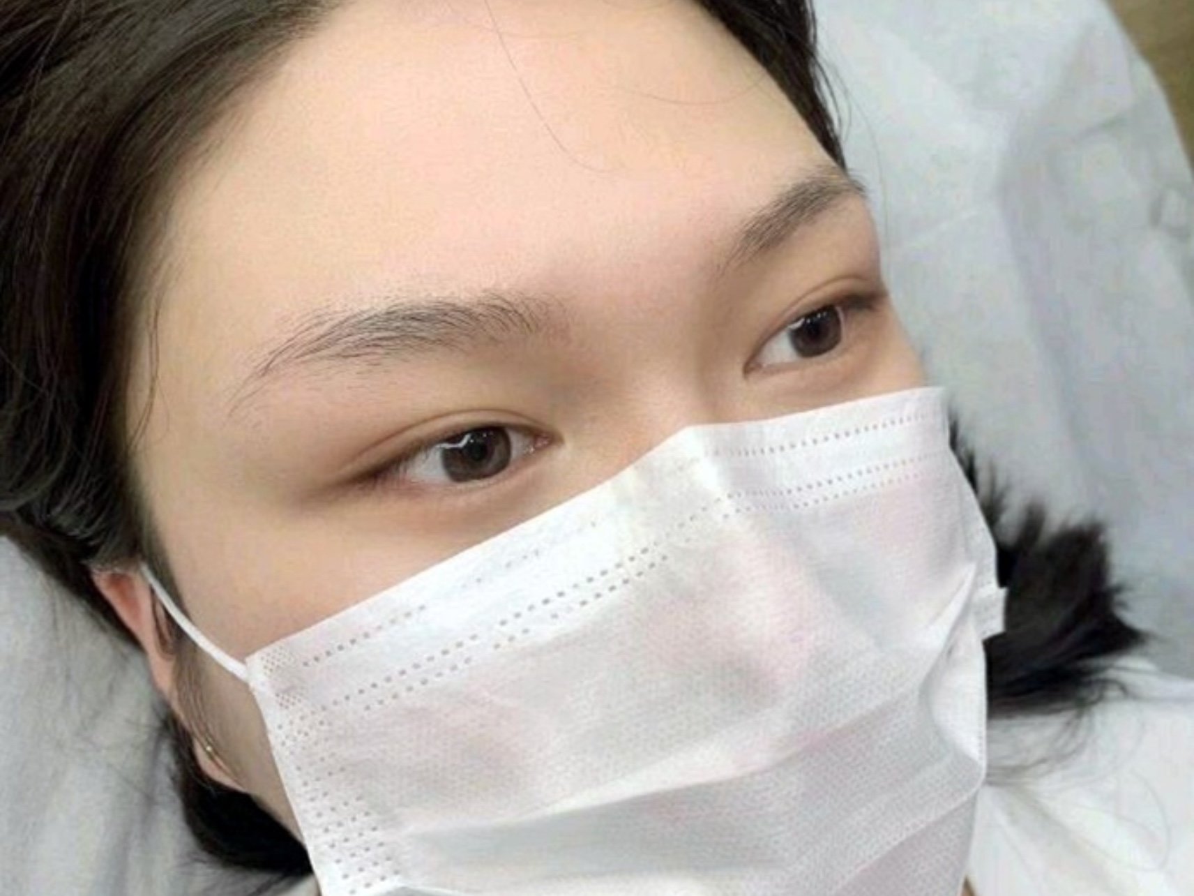 提前预约了档期,我的眉毛较宽且稀疏,店员小姐姐推荐_圈子-新氧美容