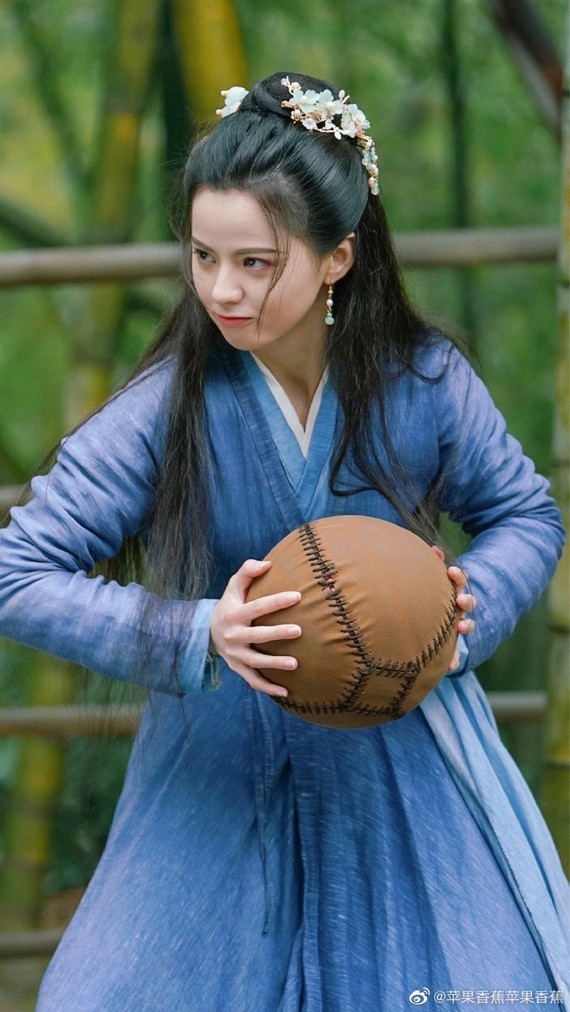 娱乐圈小透明黄日莹撞脸大合集