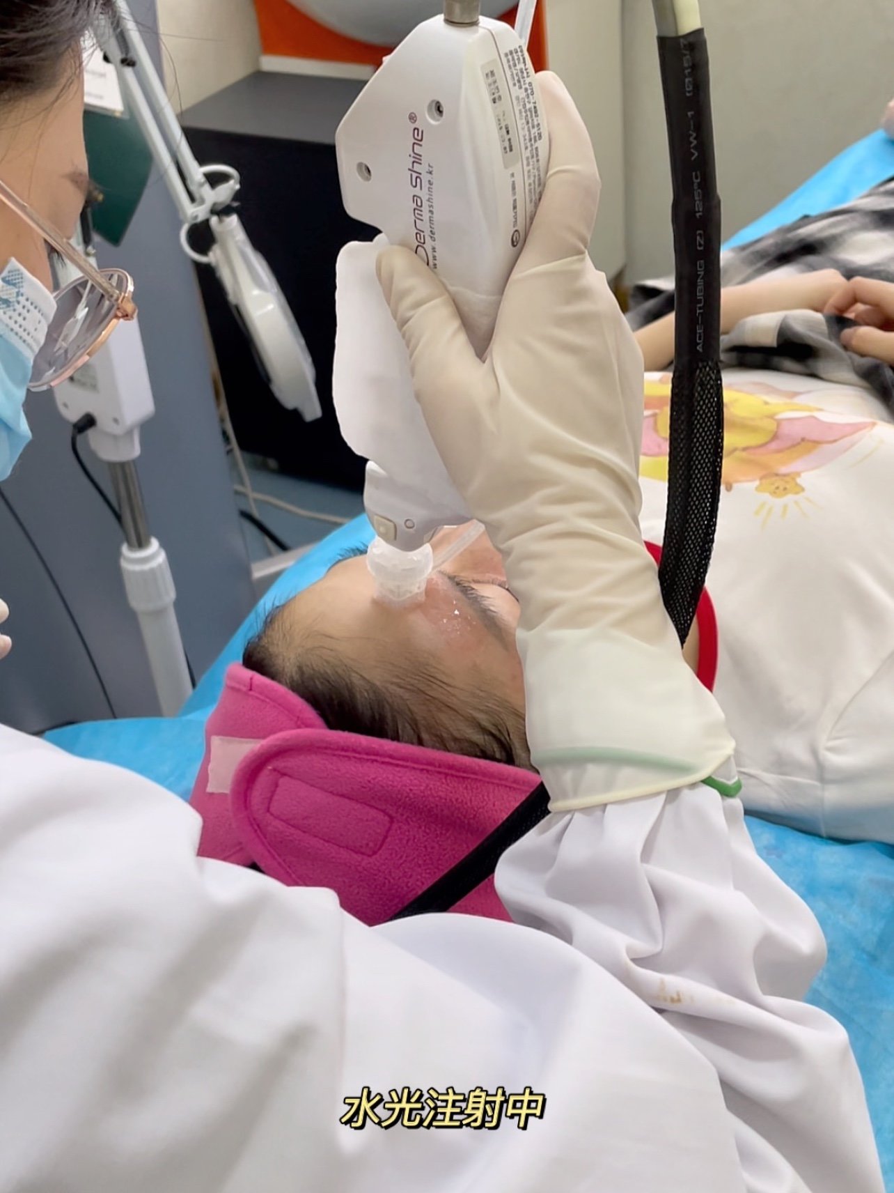 润娜塔童颜水凝水光补水初体验09抗衰小秘籍