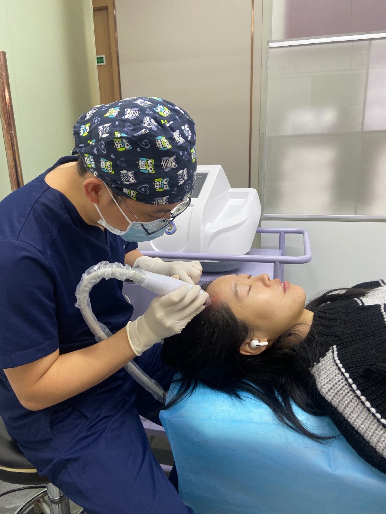 疗程体验——伊诺锶黄金微针特斯嘉头皮水光95体验机构_圈子-新氧