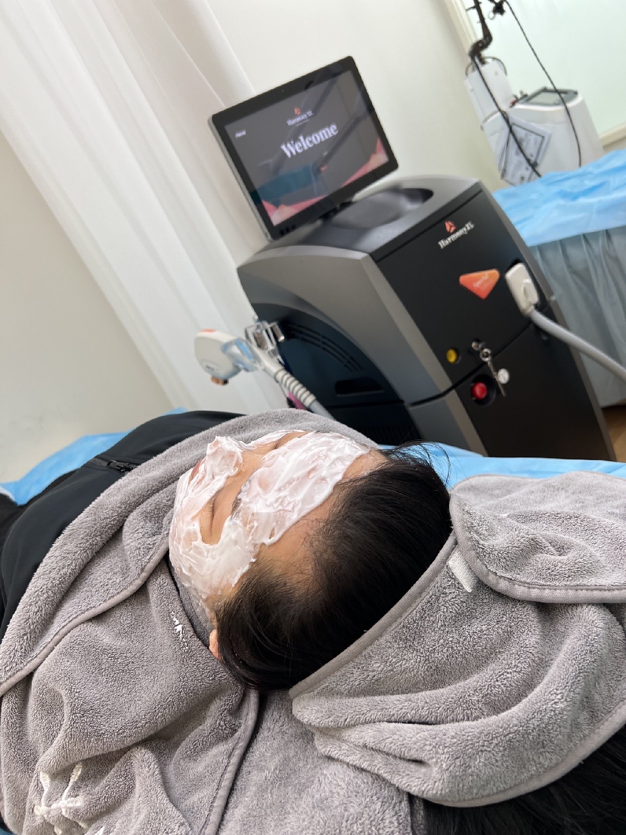 黑金超光子效果很明显做完脸白了很多,陈主任技术很棒_圈子-新氧美容