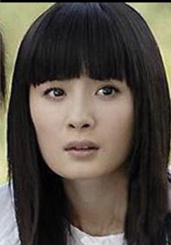 我们先来看看杨幂早期