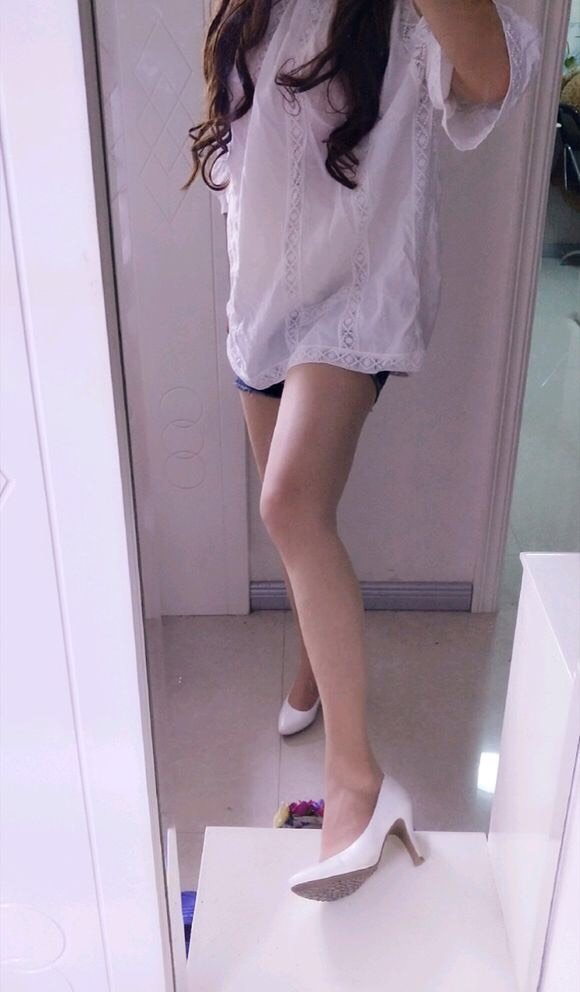 腿内侧脂肪特别多.