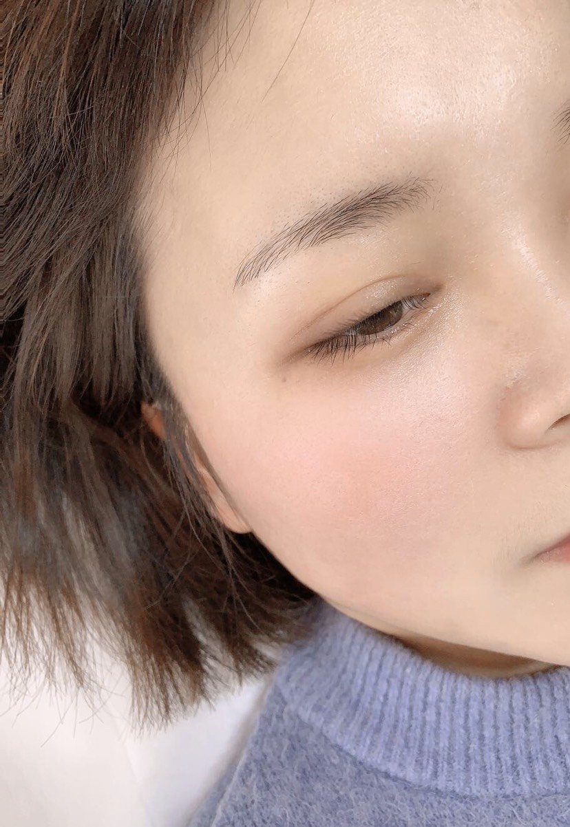 我的眉毛眉头还好吧眉尾比较散比较淡