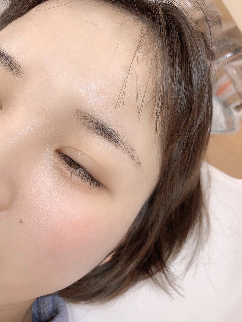 我的眉毛眉头还好吧眉尾比较散比较淡