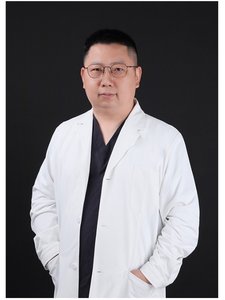 富阳维笑口腔刘杨院长 专家介绍-新氧约惠