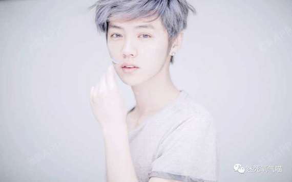 你与少女脸还差一个m唇!