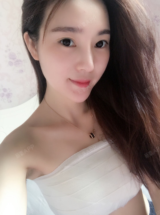 就这样美下去假体隆胸术后第7天美丽日记