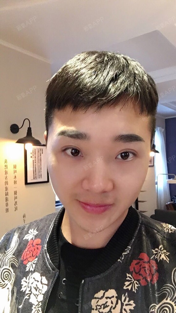 的,在皮肤保养方面可毫不逊色于女生,我的购物车里好多男士护肤品呢