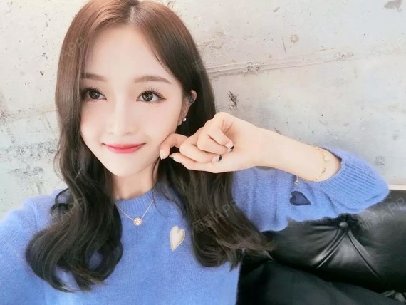 灭霸打了个响指,101女孩也随之消失了一半…但