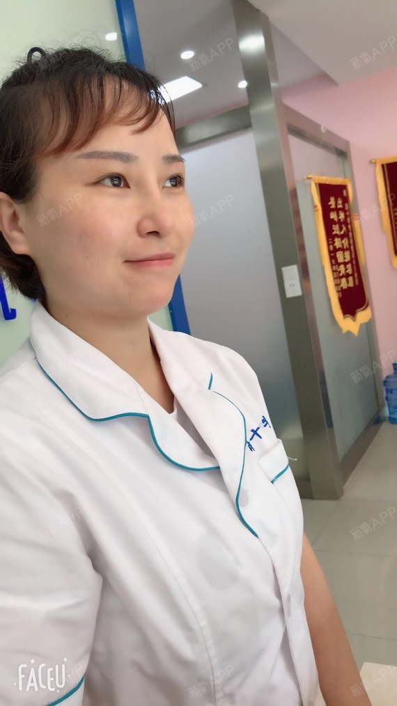 做完鼻子5天啦,目前还可以,已经拆掉了帖鼻子的胶布_圈子-新氧美容