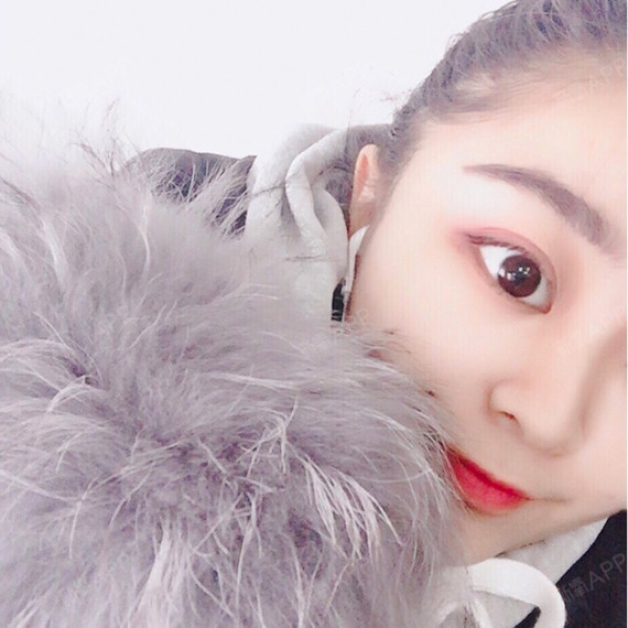 脸部松垮,僵硬都是瘦脸针的错?看看90后妹子注射了两年后的效果