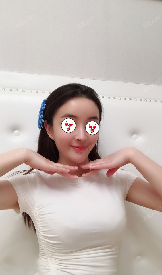 活蹦乱跳小兔子自体脂肪隆胸第180天美丽日记