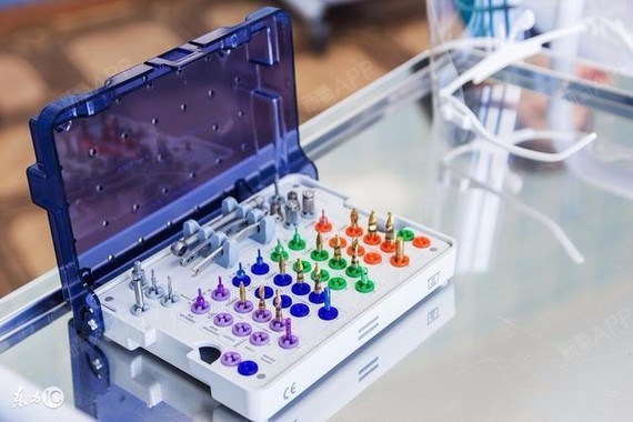 什么样的情况下需要做根管治疗?牙痛的时候去