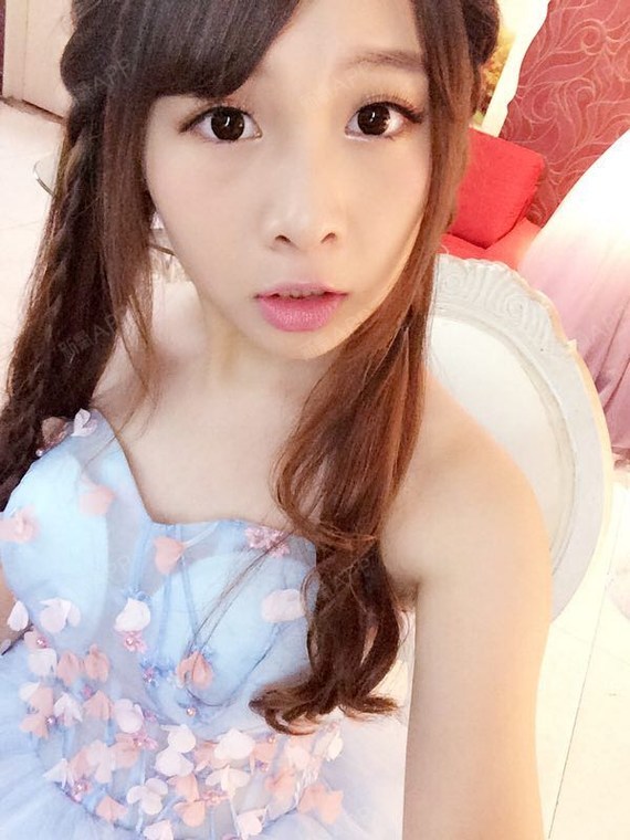 才做埋线了二十天就去帮工作室拍照了,世界上没有比我_圈子-新氧美容