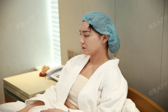 温州假体隆胸好不好_效果图_氧气0sxus假体隆胸术后第2天_新氧美容