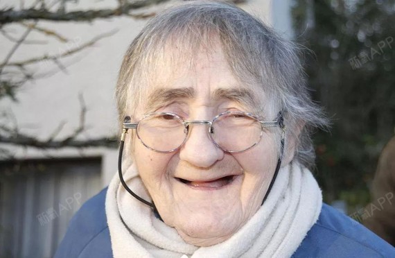 俗话说"老掉牙,老掉牙"老了就会掉_圈子-新氧美容整形