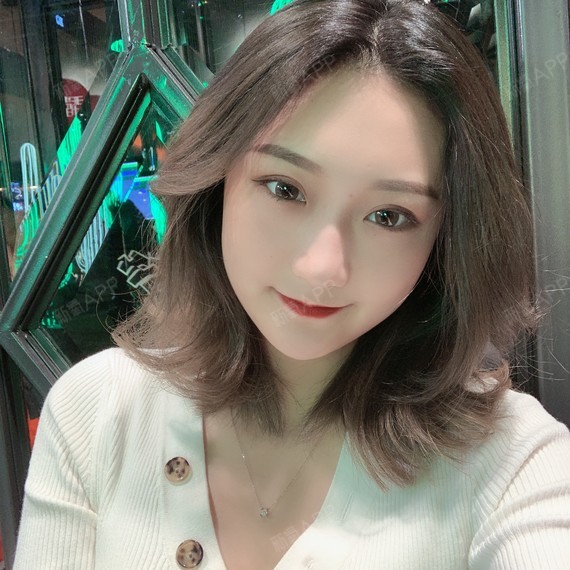 鼻子真的超级完美啊,脸蛋现在娇小玲珑的术后要护理好_圈子-新氧美容