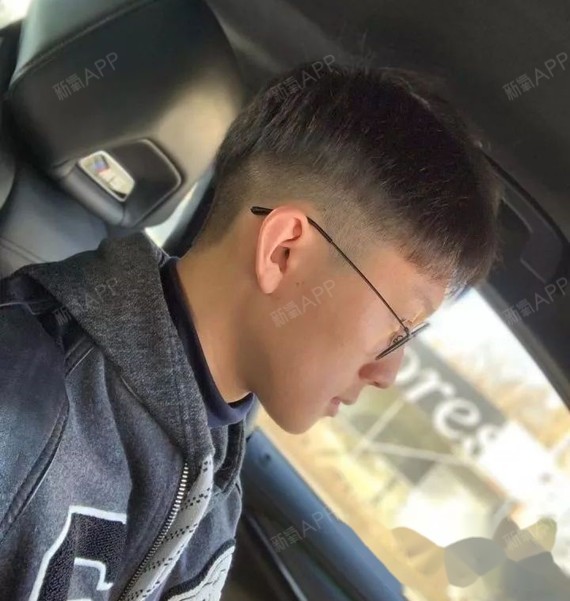 龅牙和下巴基因,初恋很反对,说男的变帅就变坏.