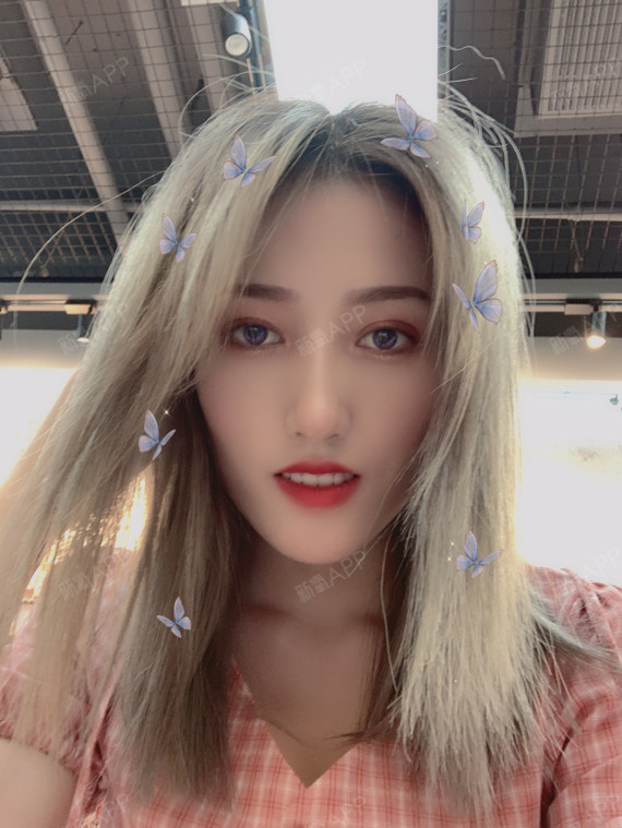 好像大部分的女孩纸们都对双眼皮,大眼睛情有独钟,哈_圈子-新氧美容