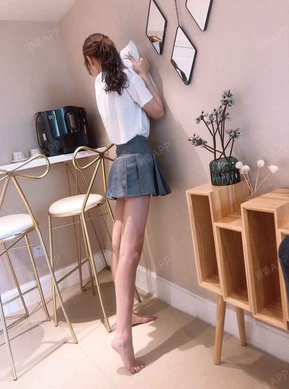 腿超细怎么拍都是大长腿