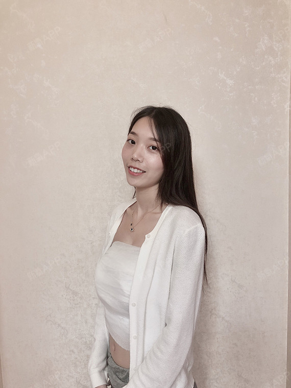 假体隆胸隆胸方案:曼托毛面圆形225cc乳晕切口手术时长:一小时40分钟