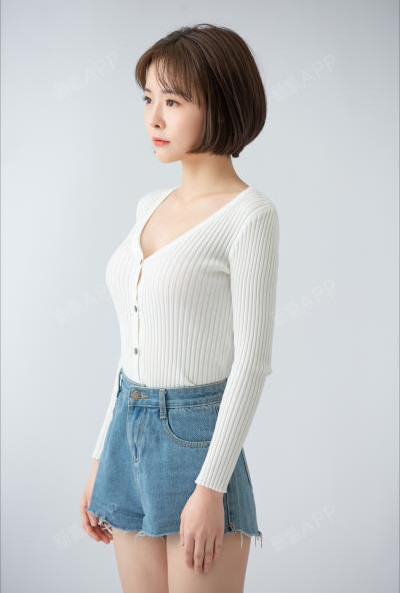 隆胸好不好_效果图_继续的爱美者假体隆胸术后第137天_新氧美容整形