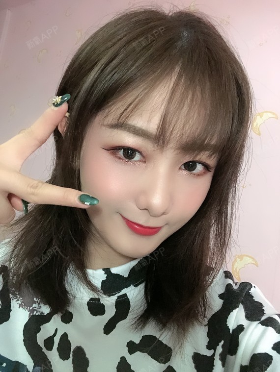 脸瘦了瘦了啊啊啊,下面照片是轻颜相机只开了滤镜没开_圈子-新氧美容