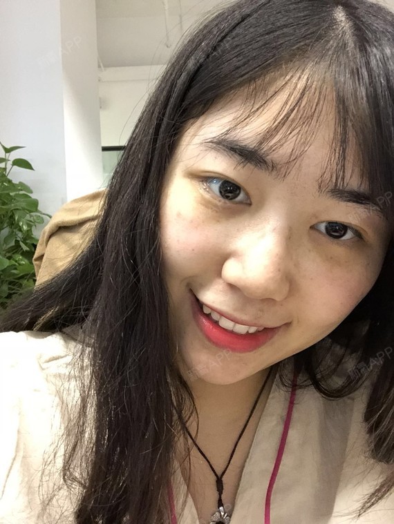 豁出去了,发几张素颜无美颜无滤镜的照片,可以看到我的真实状态