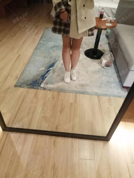 有人私信让我拍几张近距离的照片最好能看到大白腿的那_圈子-新氧美容