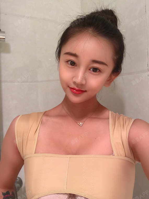 北京韩啸平板小胸逆袭日记