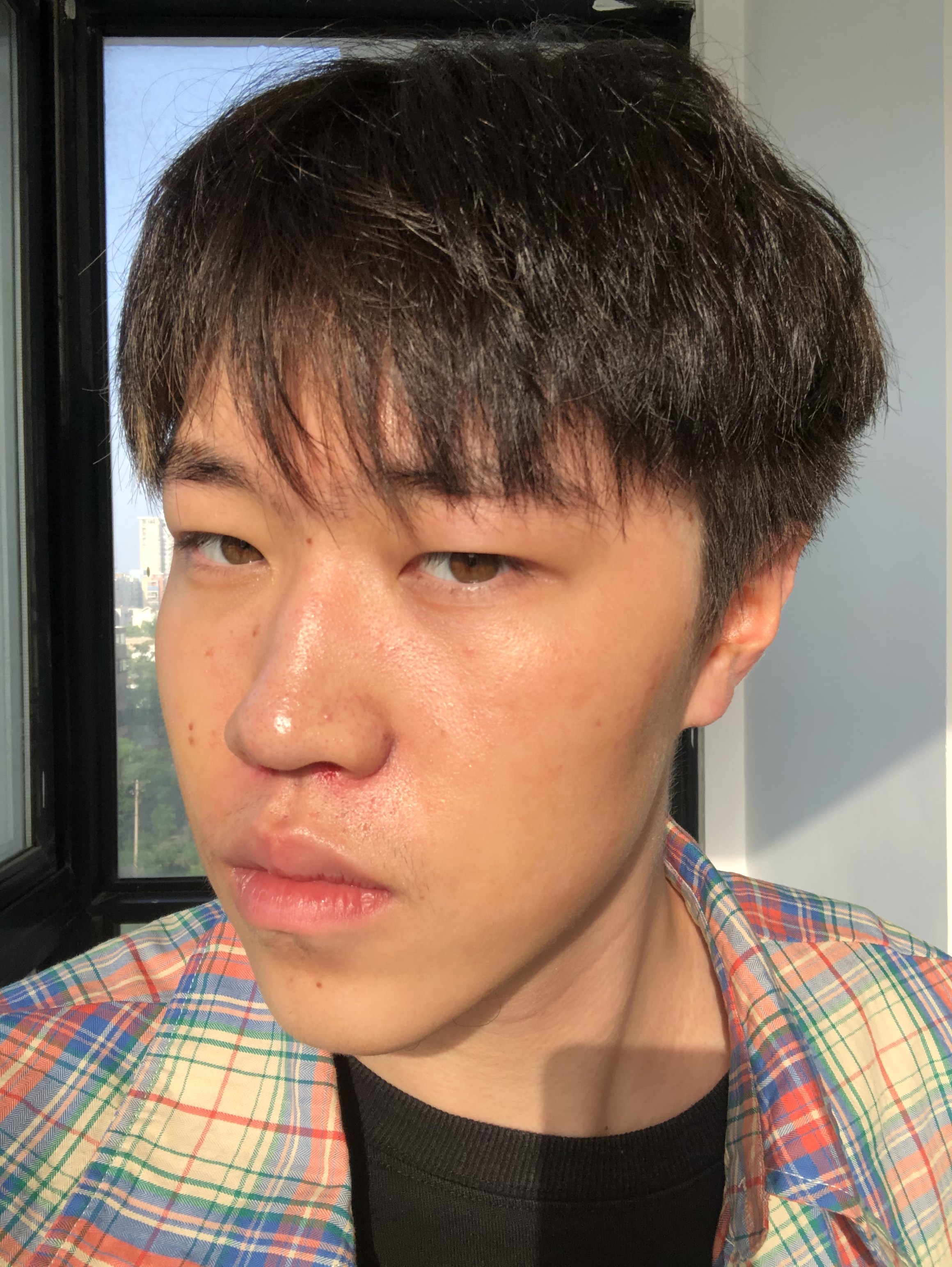 我是新乡的男孩子本来做鼻子嘛,我是挺谨慎的想去郑州_圈子-新氧美容