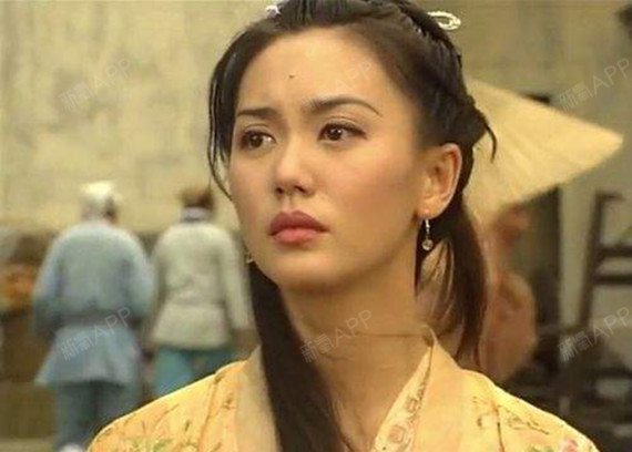 张无忌的妈妈殷素素哈哈哈哈