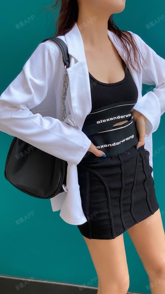 【假体隆胸】美国曼托【送吸脂】光面·圆盘水滴隆胸·不伤乳腺·深v