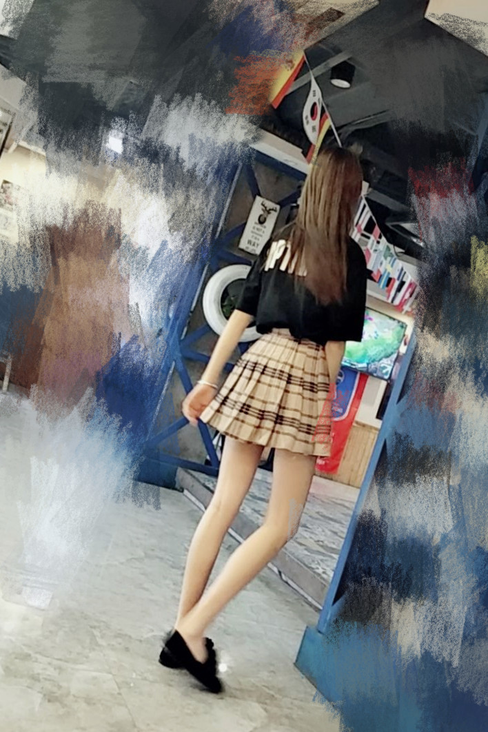 再不露腿天气就冷了,再来晒晒,其实写日记到现在该说_圈子-新氧美容