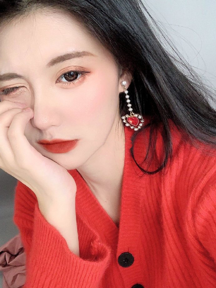 欧式大平行双眼皮适合哪些人?