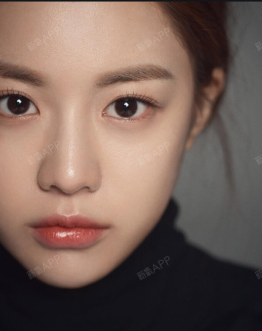 他不同于现在盲目跟风整容流行趋势的女生,很清楚的知道自己变美的最