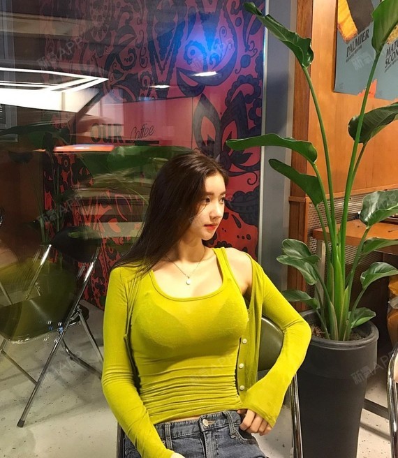 现在胸部的手感很q弹,穿内衣没有出现空杯的情况,穿_圈子-新氧美容